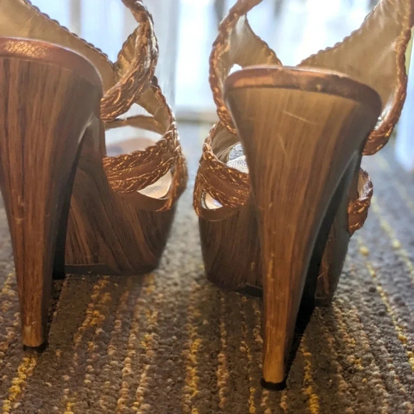 Jessica Simpson Women's Gold Platform Heels Size 7.5 Braided Ankle Strap - Picture 7 of 13